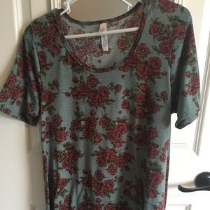 Floral LuLaRoe perfect tee.